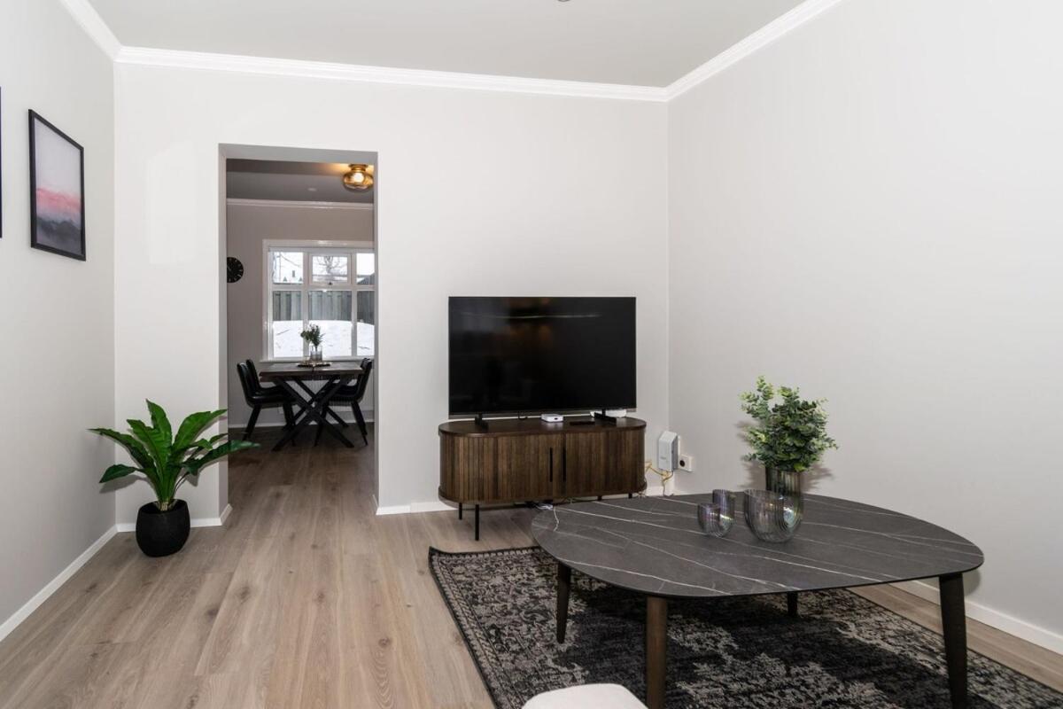 Framnesvegur - Two Bedroom Central Apartment Reykjavik Bagian luar foto